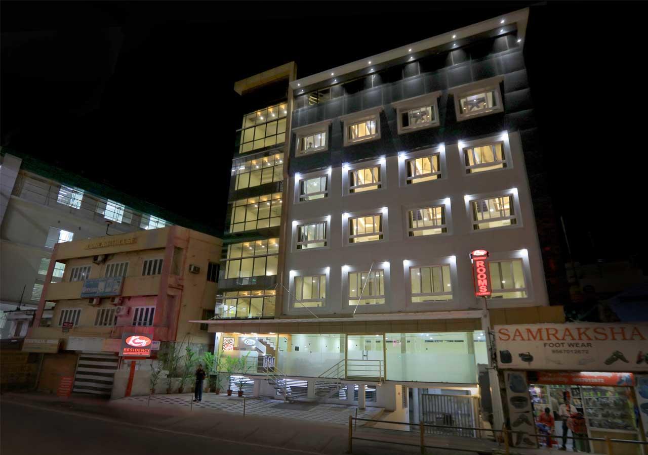 Kenz Residency Otel Kochi Dış mekan fotoğraf